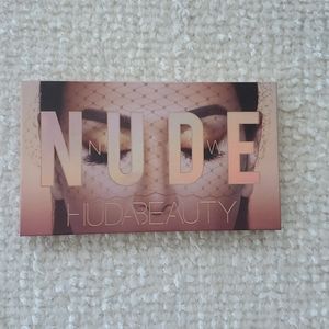 Huda Beauty New Nude Eye Palette